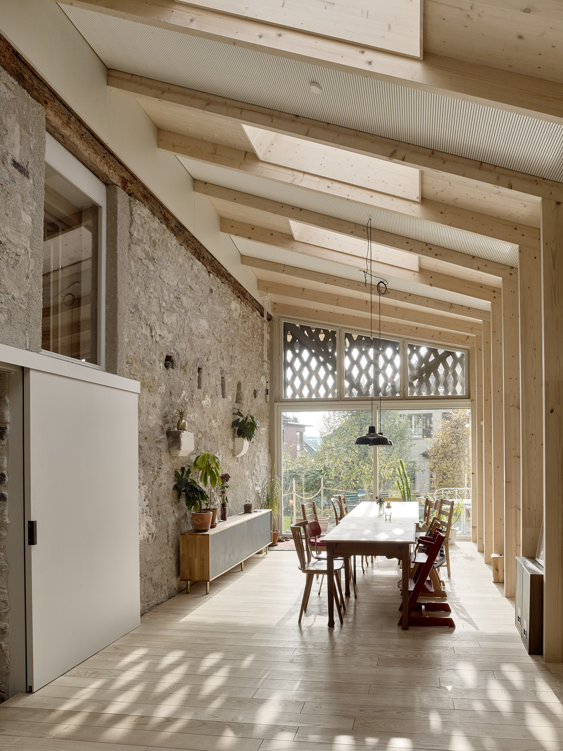 E19715 Alpa 095685 SCREEN